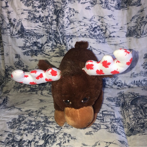 BuildABear Toys Canadian Buildabear Canada Maple Leaf Moose Plush